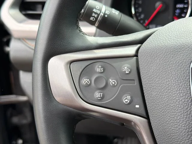 Used 2023 Ebony Twilight Metallic GMC AT4 image 25