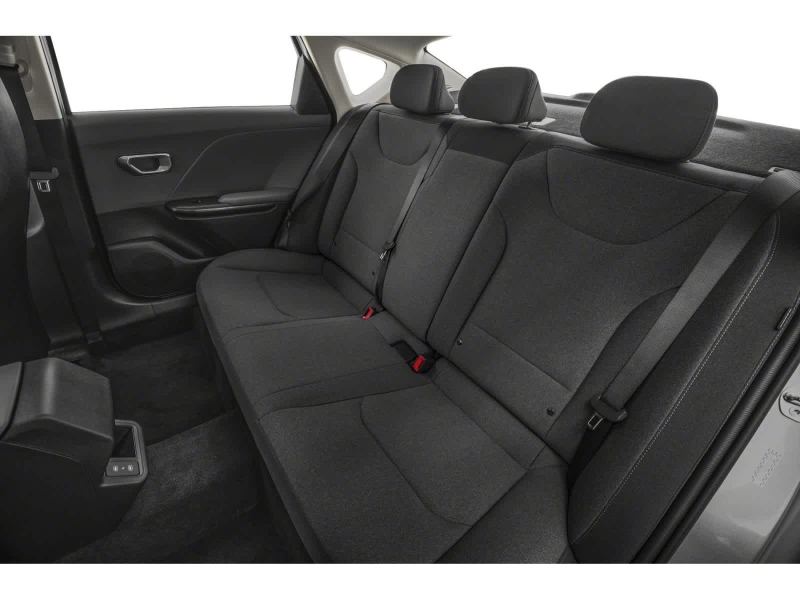 New 2026 Snow White Pearl Kia LXS image 8