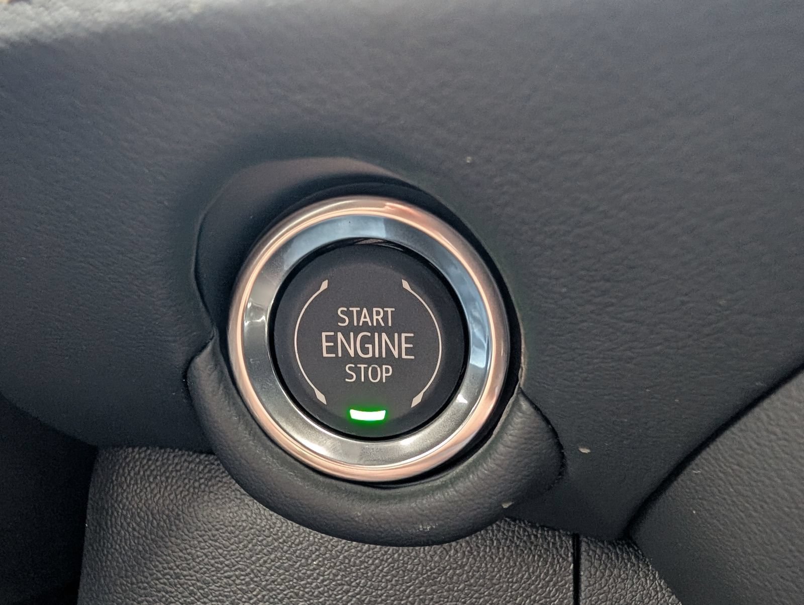 2026 Chevrolet Suburban Premier - Photo 25