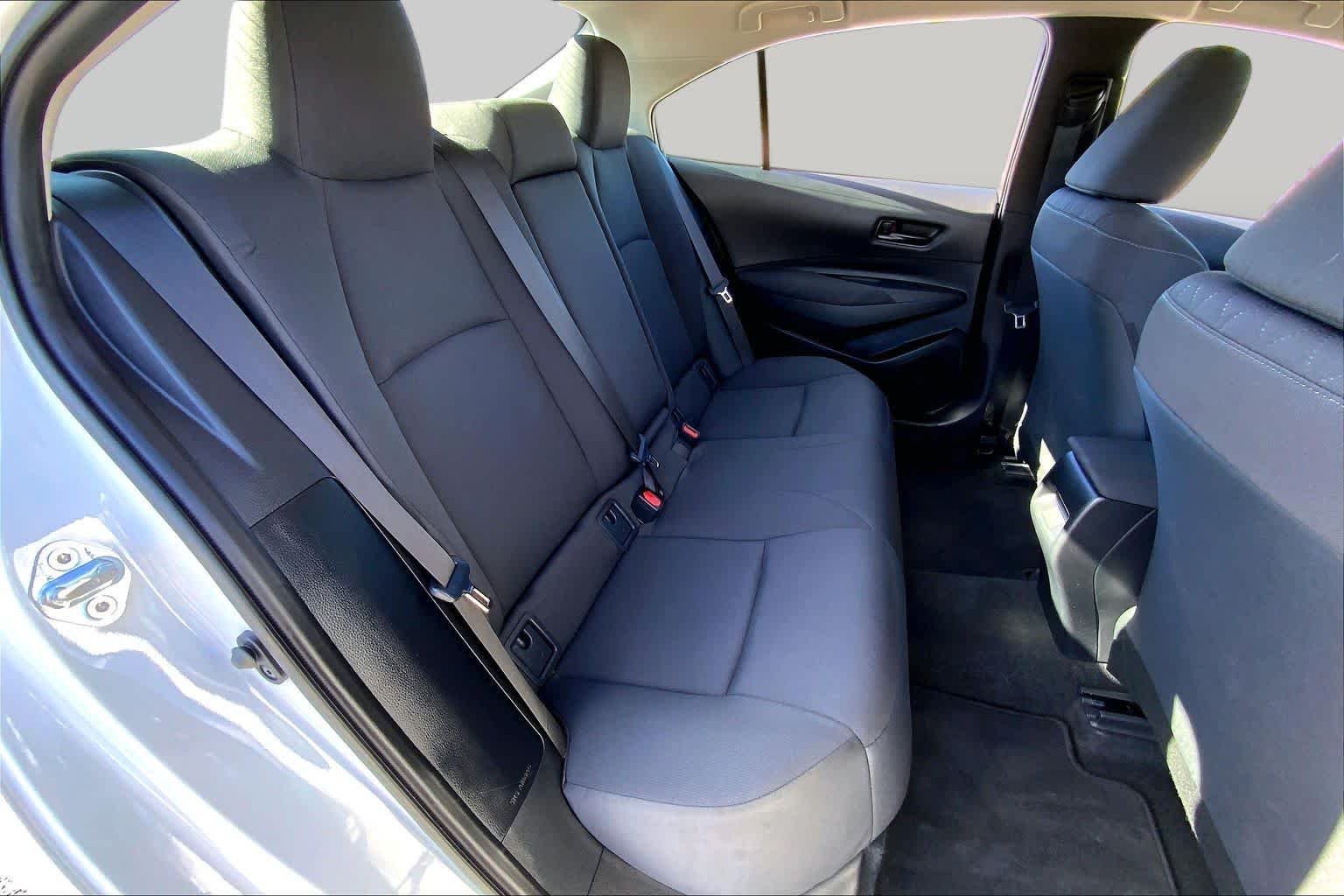 Used 2026 Ice Cap Toyota LE image 19