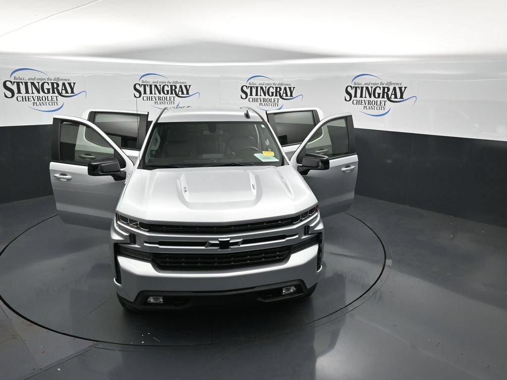 Used 2021 SILVER ICE METALLIC Chevrolet RST image 34