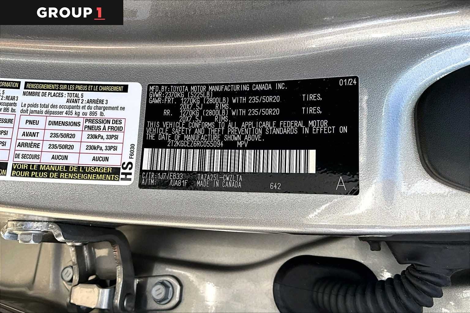 Used 2024 Atomic Silver Lexus F SPORT Handling image 34