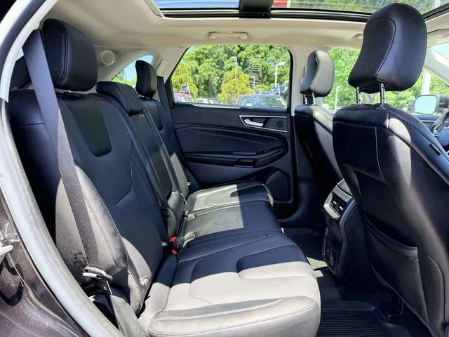 Used 2022 Black Ford Titanium image 11