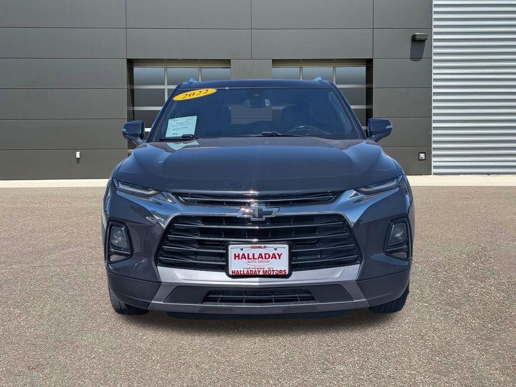 Used 2022 Iron Gray Metallic Chevrolet Premier image 2