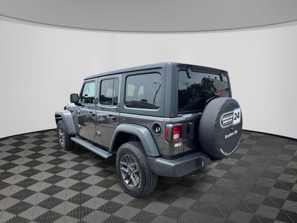 Used 2026 Gray Jeep Sport S image 3