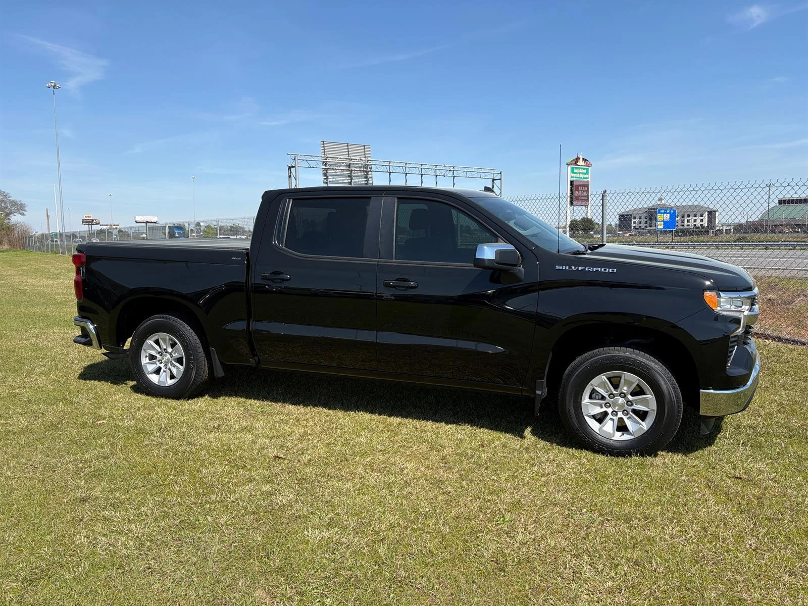 Used 2023 Black Chevrolet LT image 2