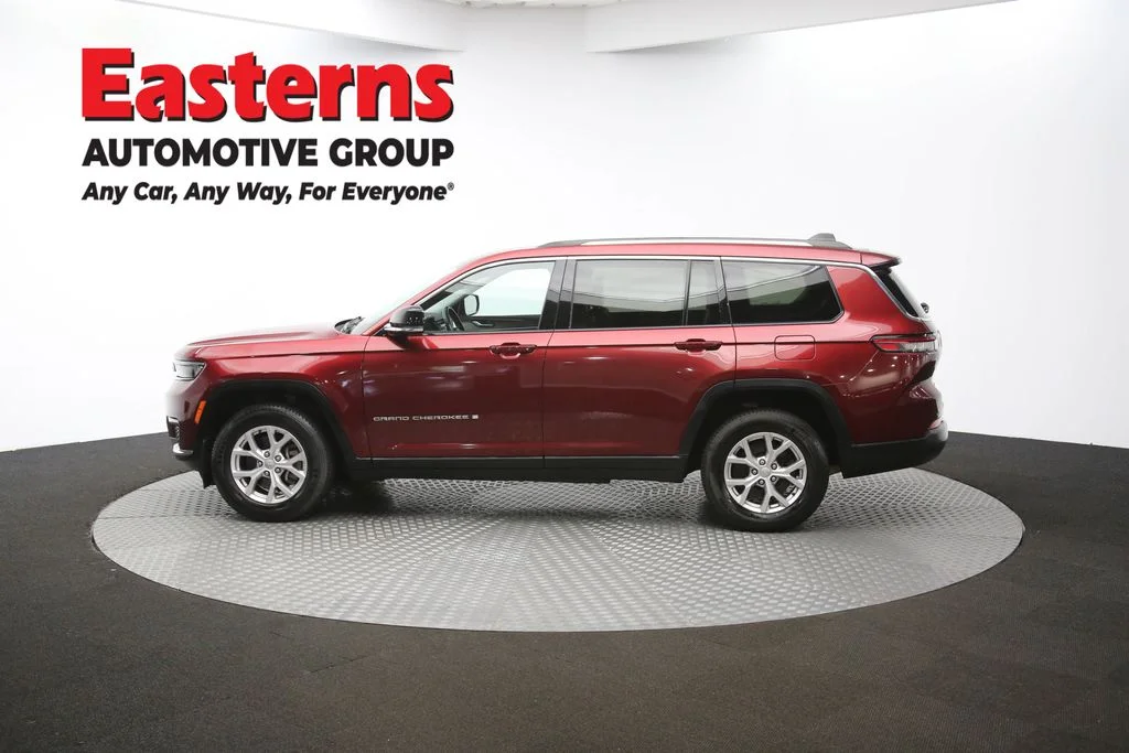 Used 2021 Red Jeep Limited image 61