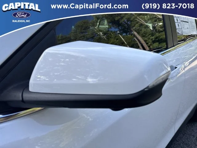Used 2023 White Chevrolet LT image 12