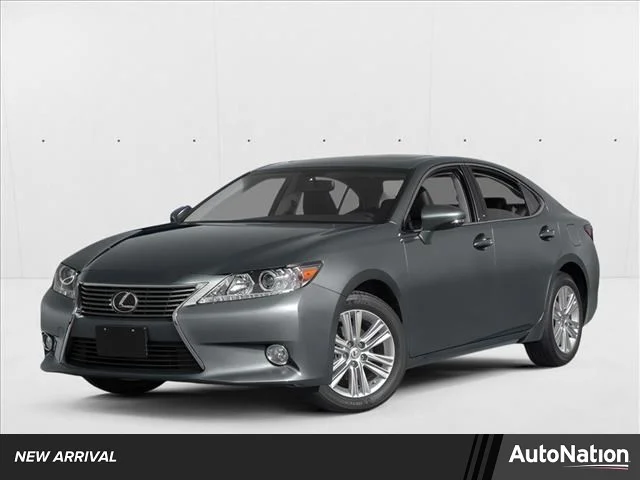 Used 2014 Nebula Gray Pearl Lexus  image 1