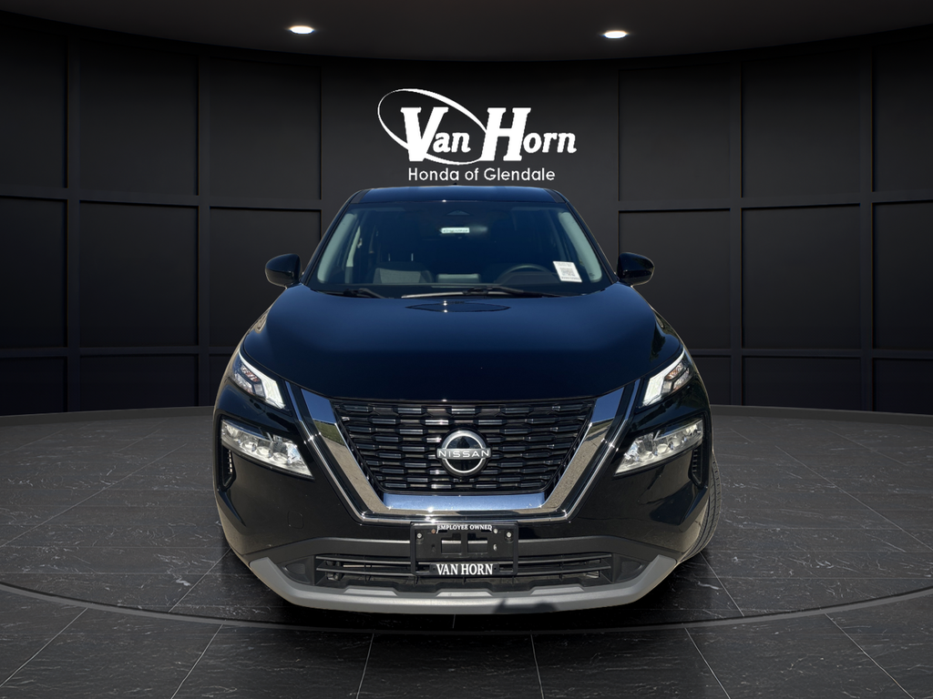 Used 2023 Super Black Nissan SV image 9