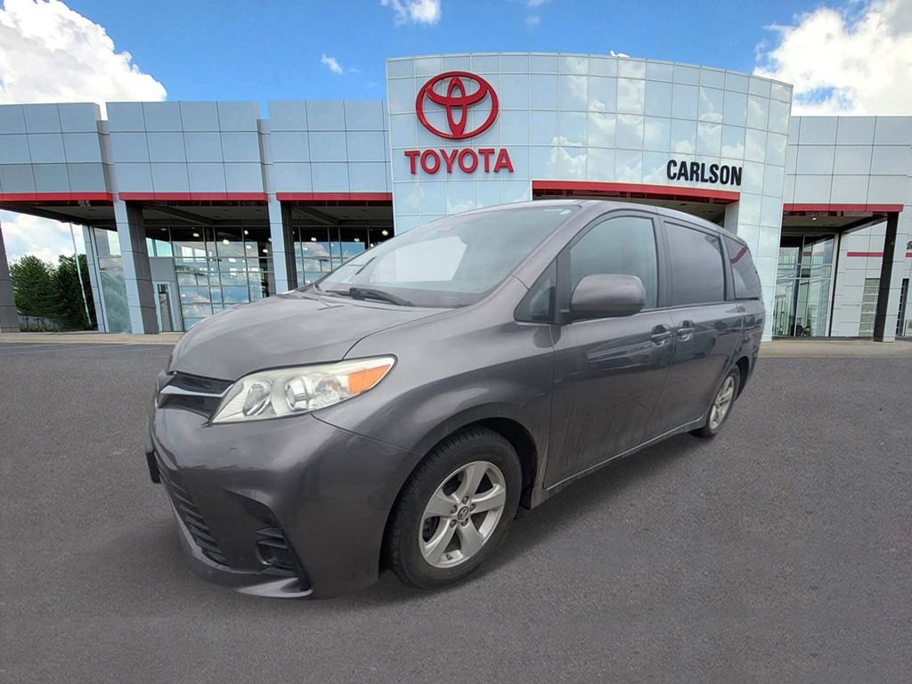 Used 2018 Toyota Sienna LE with VIN 5TDKZ3DC7JS957731 for sale in Minneapolis, Minnesota