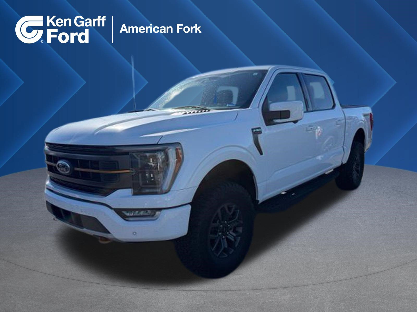 Used 2022 White Ford XL image 1