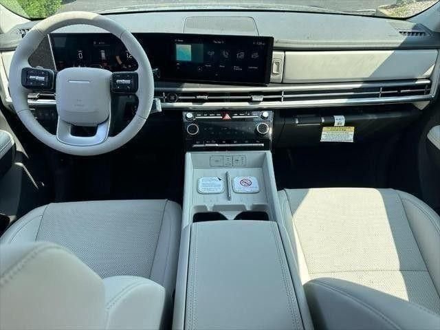 Certified Used 2026 Black Hyundai SEL image 5