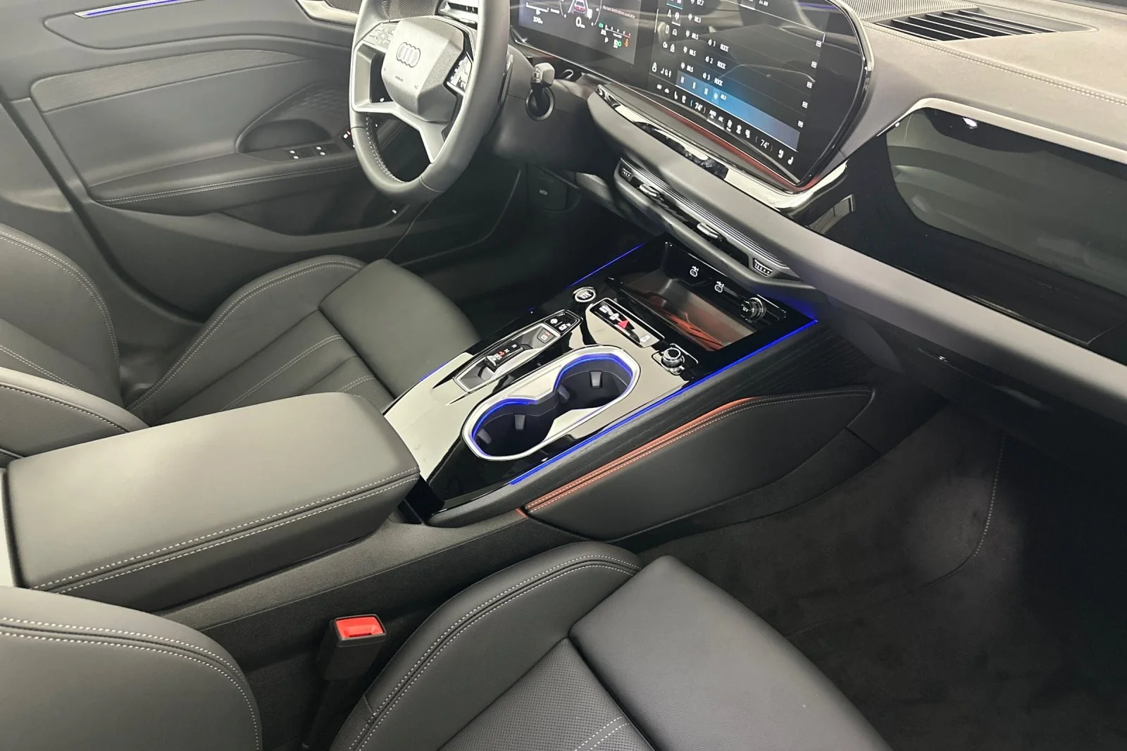 2026 Audi A6 Premium Plus - Photo 14
