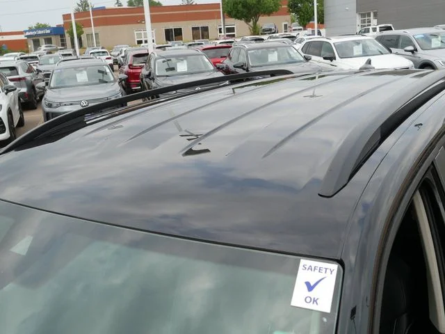 Used 2025 Deep Black Pearl Volkswagen 2.0T SE w/Technology image 10