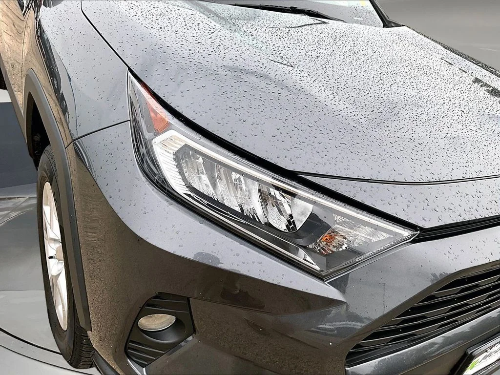 Certified Used 2019 Gray Toyota XLE image 33