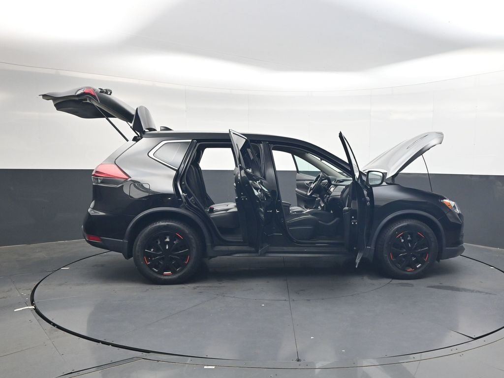 Used 2020 Black Nissan S image 49