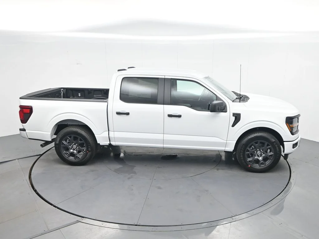 New 2026 Oxford White Ford STX® image 26