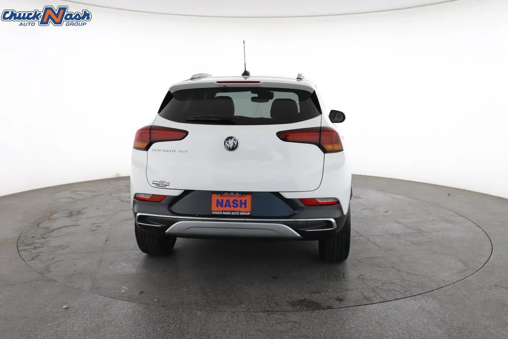 Used 2022 SUMMIT WHITE Buick Essence image 11