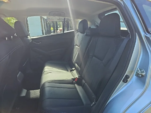 Used 2017 Silver Subaru 2.0i Limited image 13