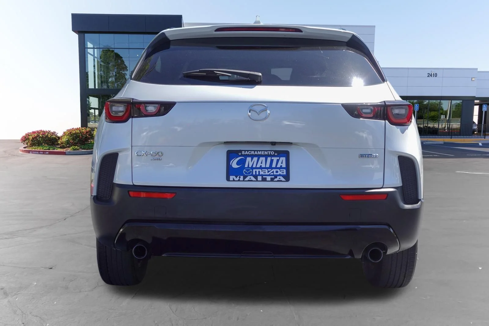 Certified Used 2025 Wind Chill Pearl Mazda Premium image 5