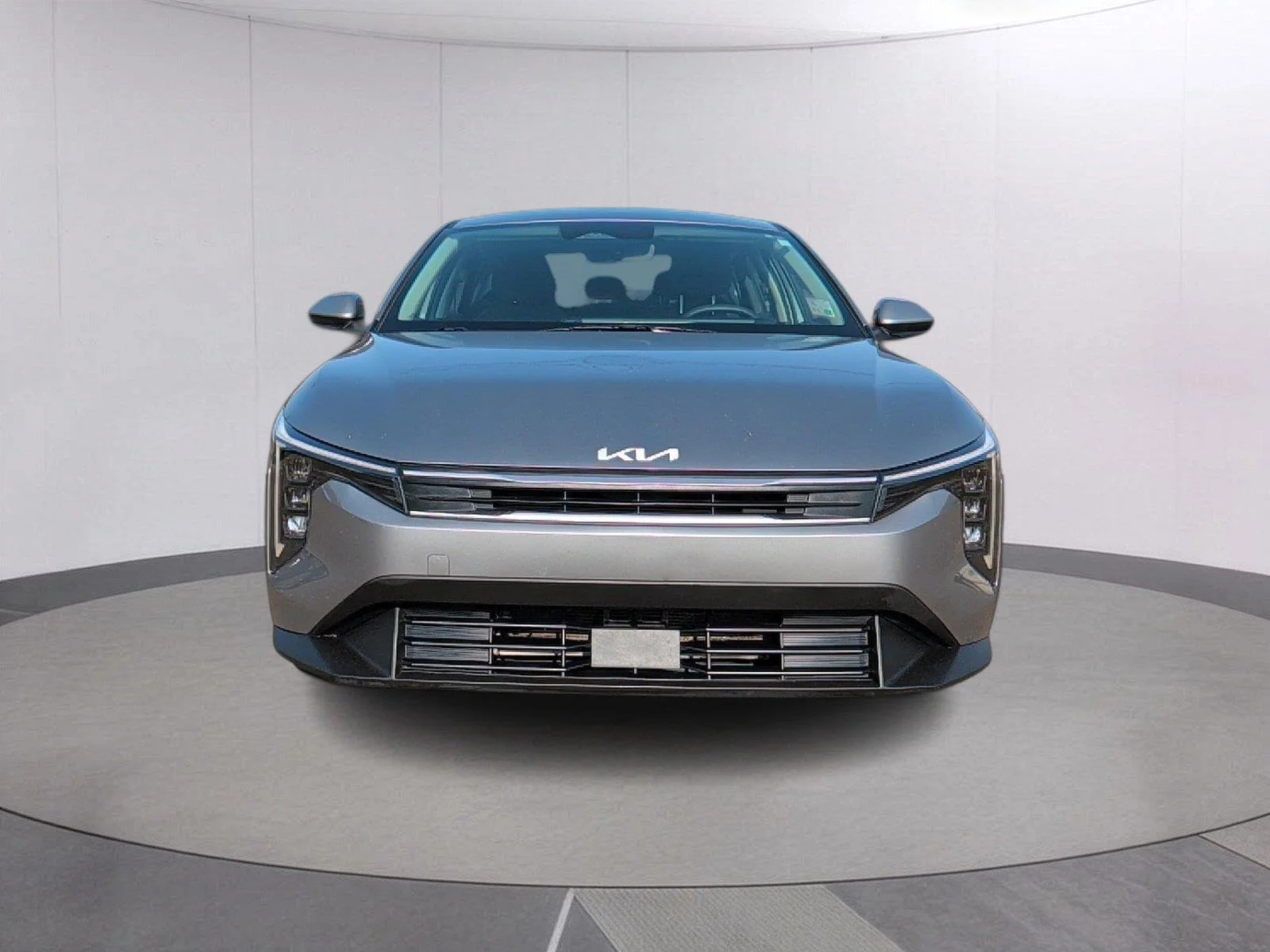 Used 2025 Steel Gray Kia LXS image 4