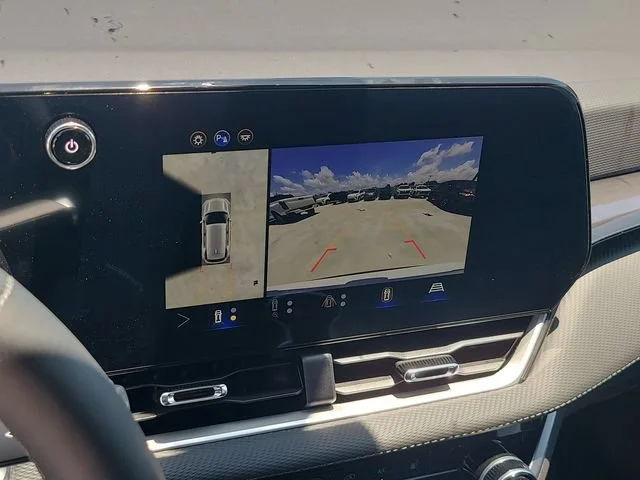 New 2026 Summit White Chevrolet LT image 25