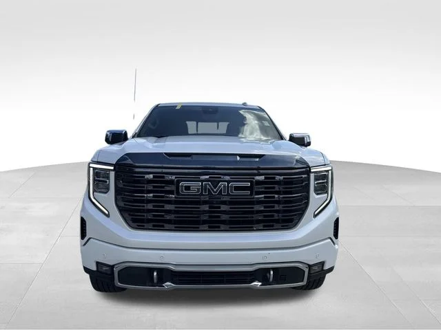 Used 2023 White GMC Denali Ultimate image 4