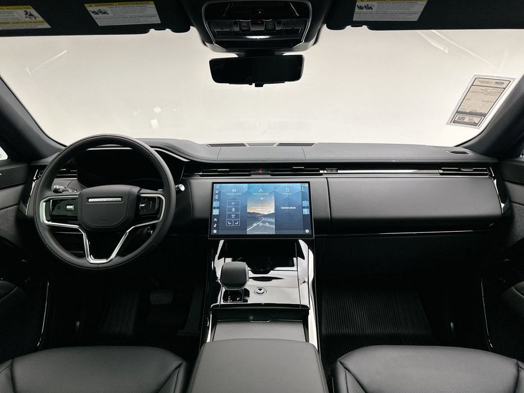 New 2027 Santorini Black Land Rover SE image 8