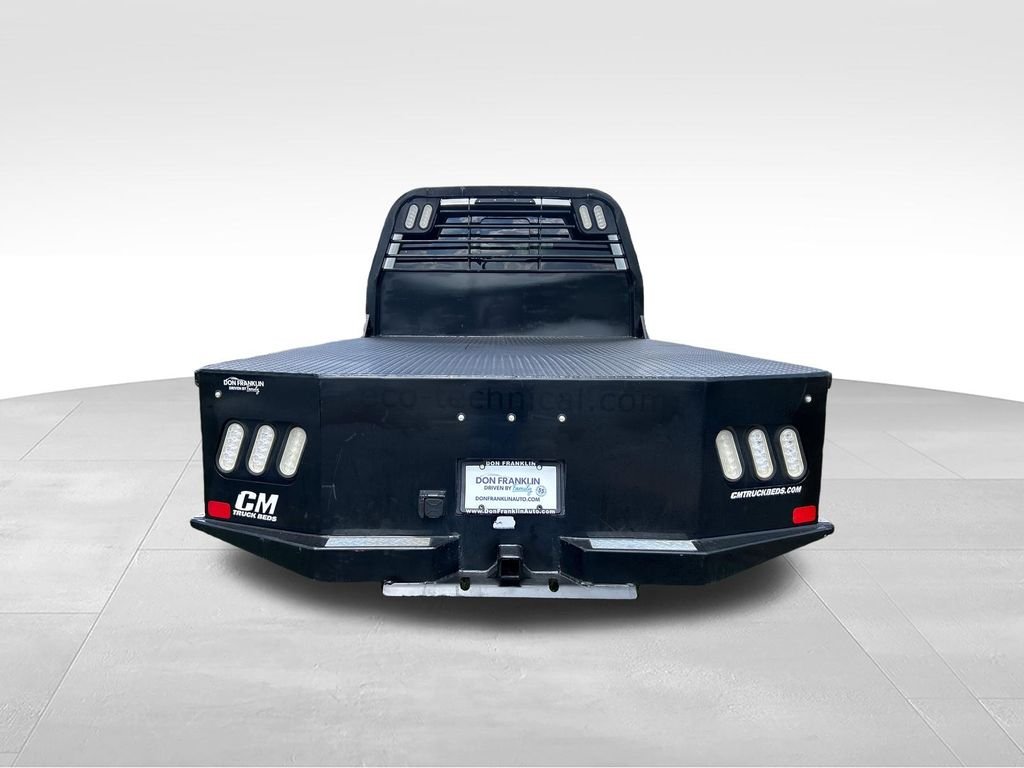 Used 2022 White Ford Lariat image 4