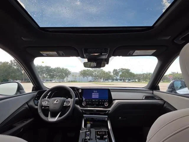 New 2026 Wind Chill Pearl Lexus PREMIUM AWD image 28