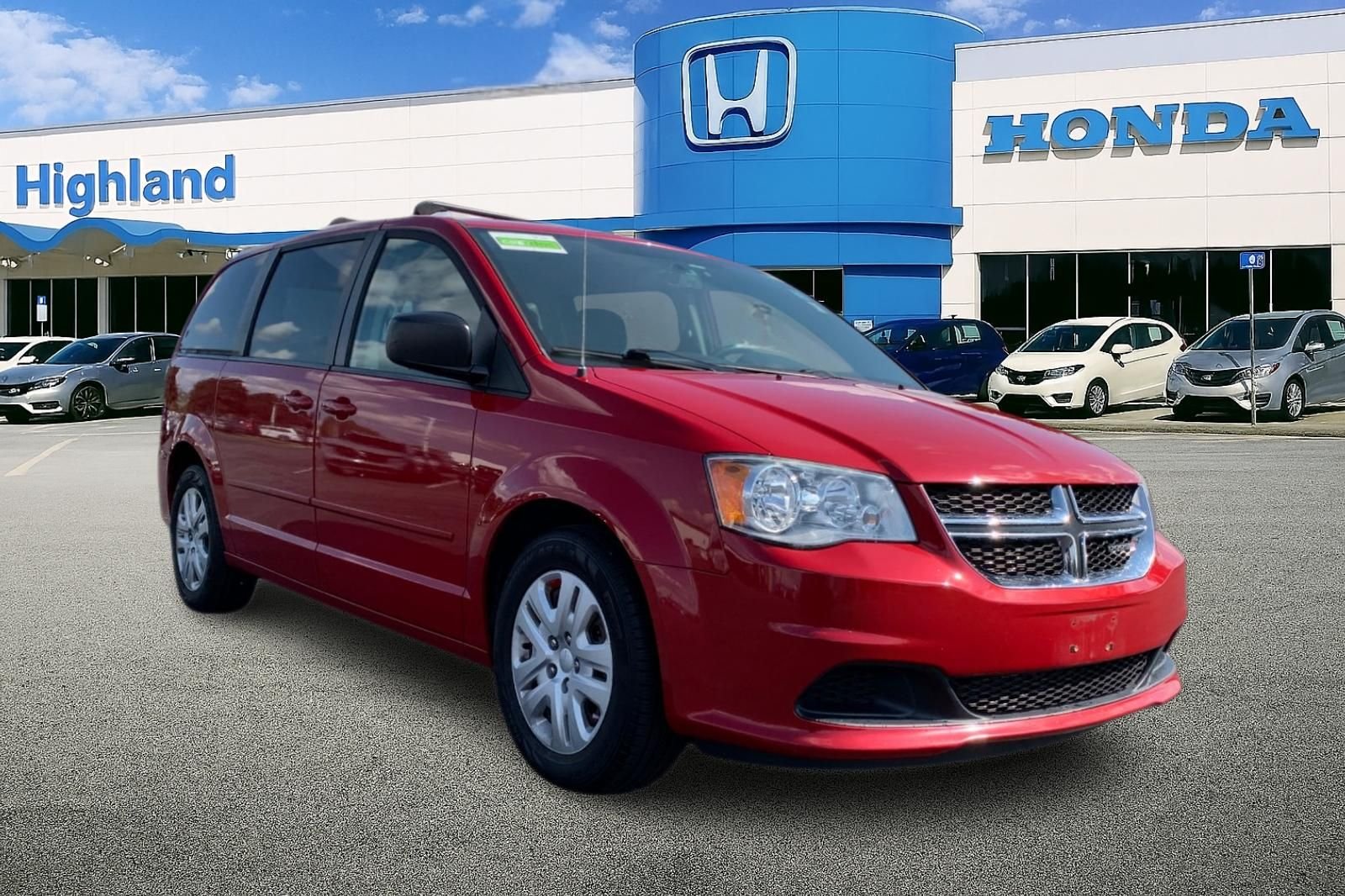 Used 2015 Red Dodge SE image 7