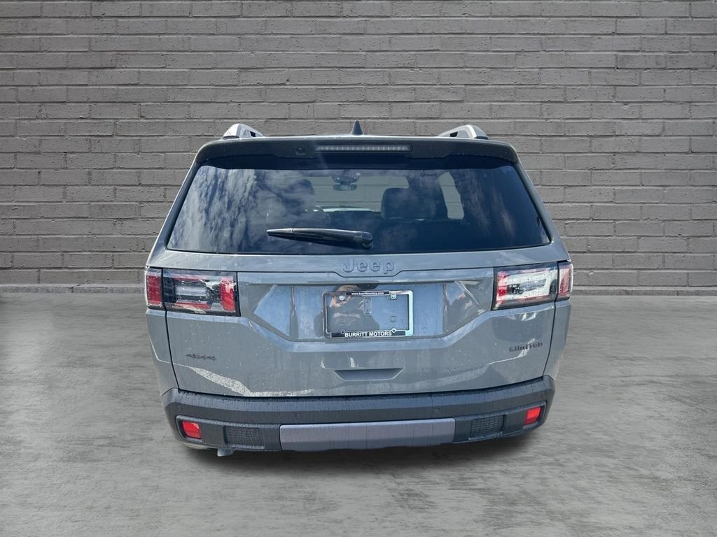 New 2026 Sting-Gray Clear-Coat Exterior Paint Jeep Limited image 7
