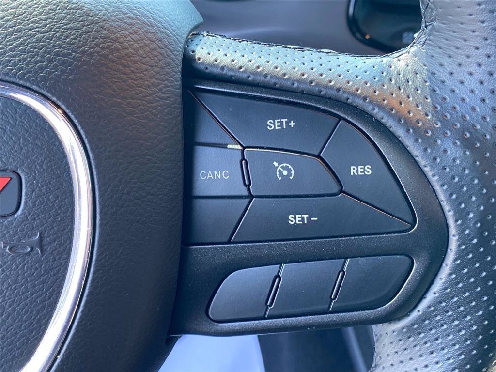 Used 2023 Frostbite Dodge SXT image 16