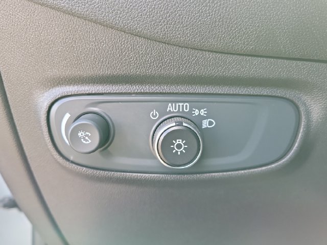 2024 Chevrolet Equinox LT - Photo 36