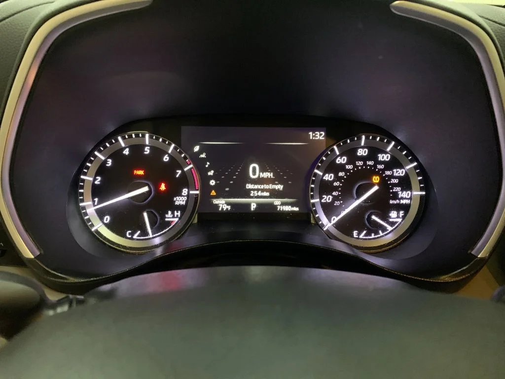 Used 2022 Beige Toyota XLE image 32