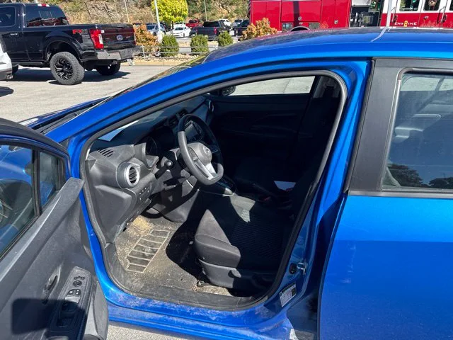Used 2021 Blue Nissan 1.6 S image 13