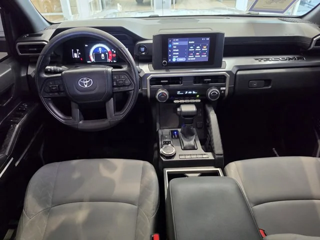 Used 2025 Silver Toyota SR5 image 22