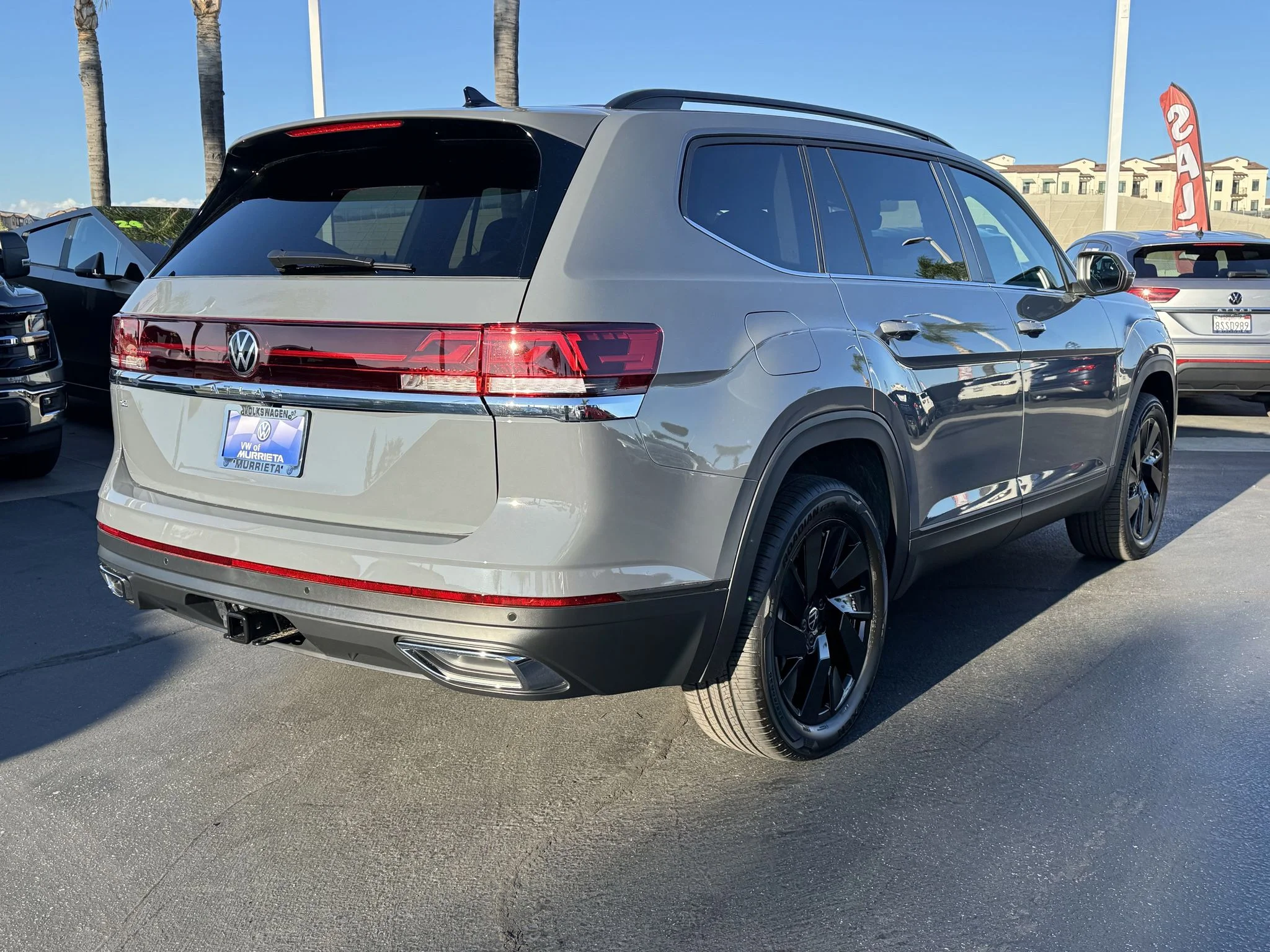 New 2026 Pure Gray Volkswagen 2.0T SE w/Technology image 7
