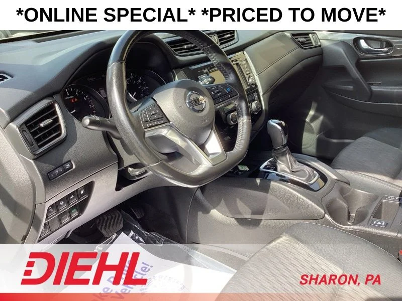 2019 Nissan Rogue SV - Photo 23