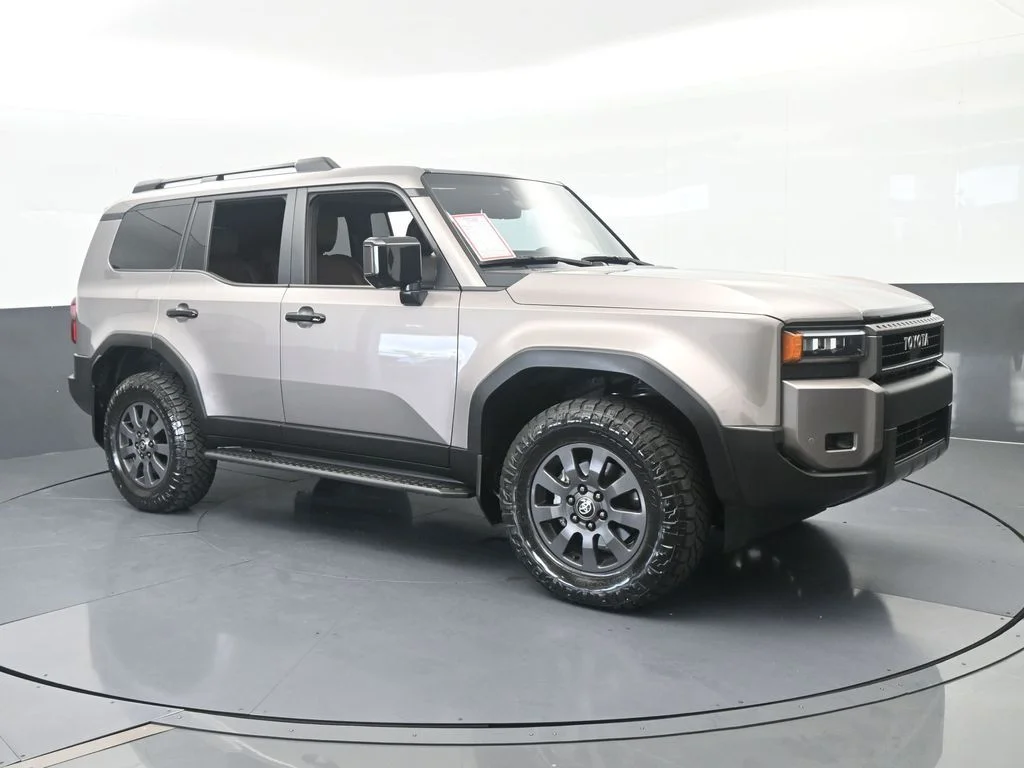 Used 2025 Meteor Toyota Base image 7