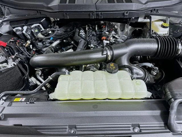 New 2026 White Ford XLT image 25