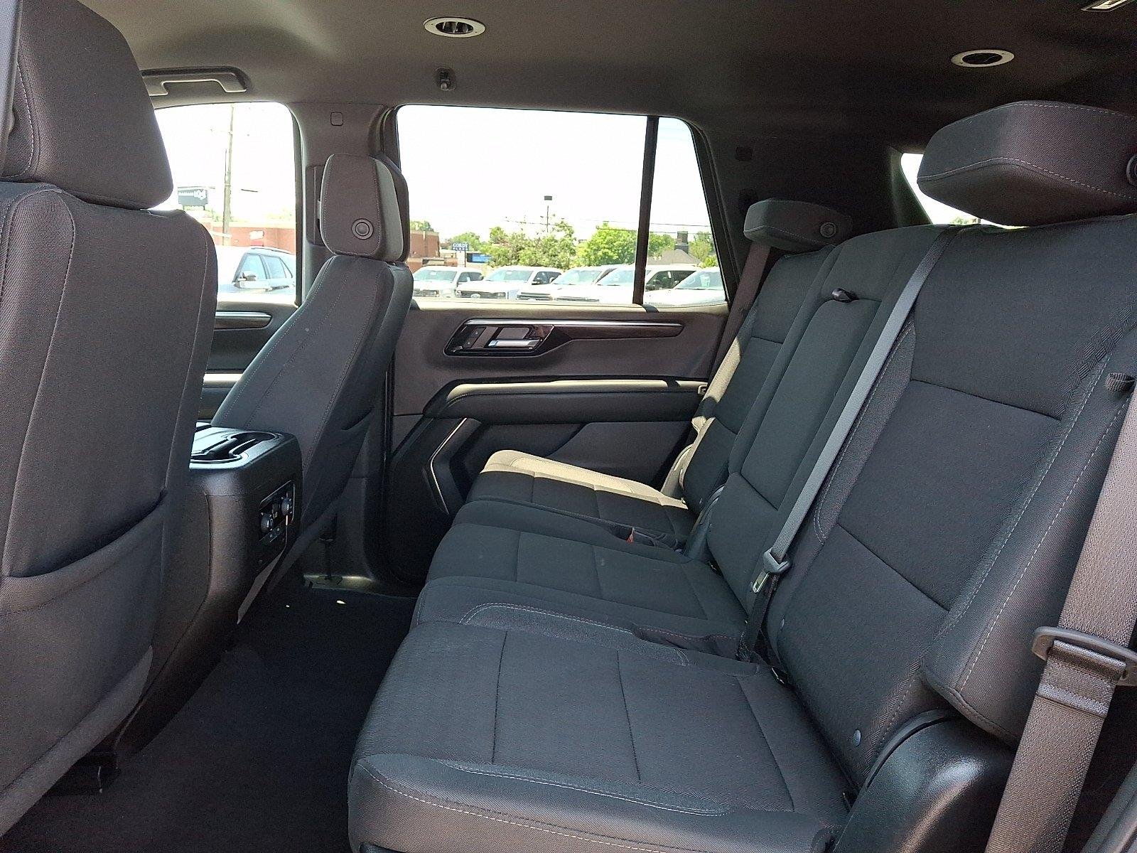 Used 2025 Summit White Chevrolet LS image 12