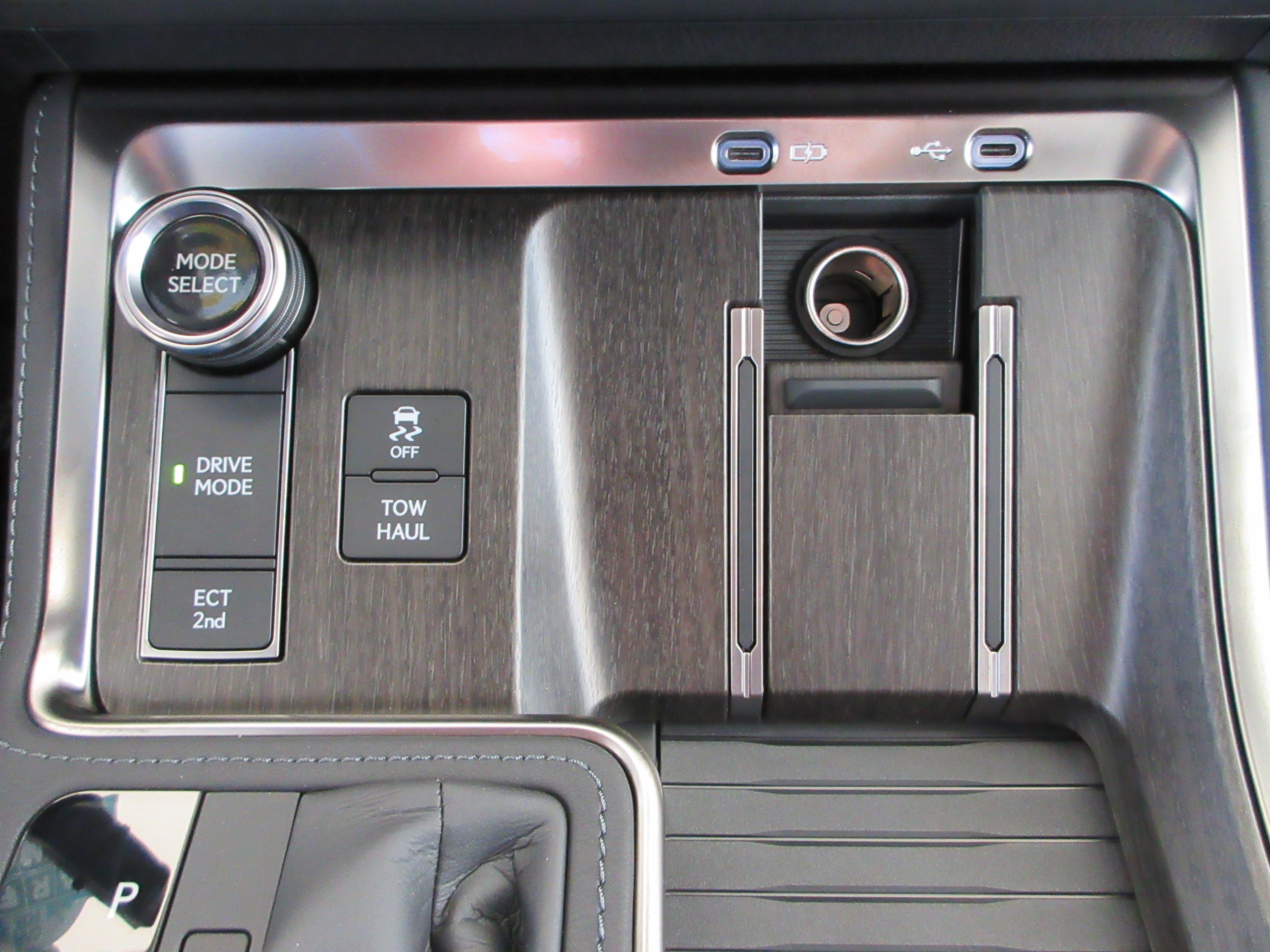 Used 2026 Caviar Lexus 550 Luxury+ image 50