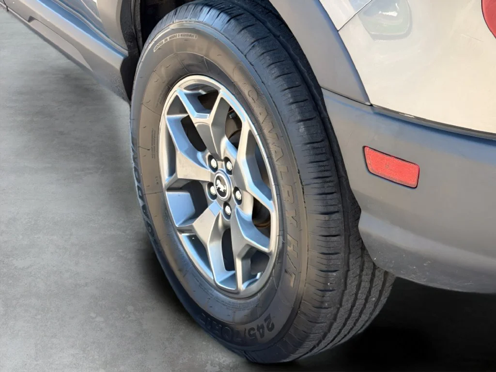 Used 2021 Carbonized Gray Metallic Ford Badlands image 8