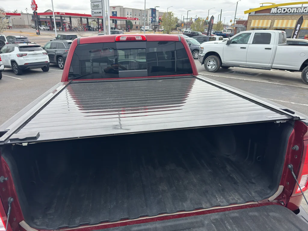 Used 2018 Cajun Red Tintcoat Chevrolet LTZ image 15
