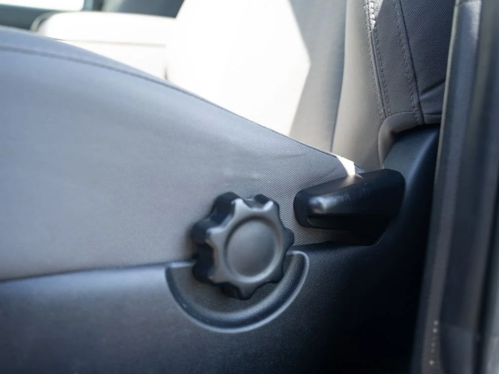 Used 2019 White Toyota SR image 19