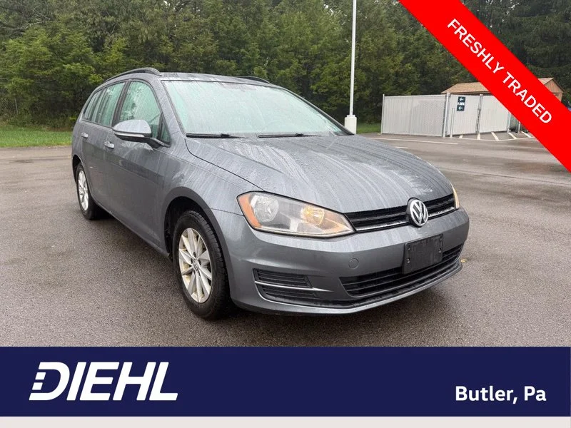 Used 2015  Volkswagen S image 1
