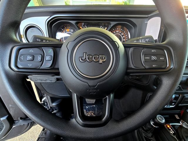 New 2026 Granite Crystal Metallic Clear-Coat Exterior Paint Jeep Sport image 13