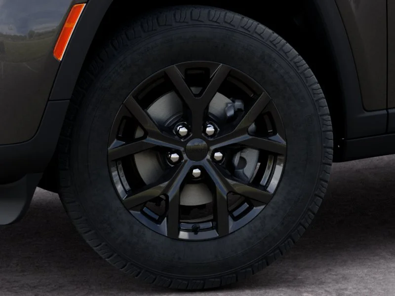 New 2026 Baltic Gray Metallic Clear-Coat Exterior Paint Jeep Altitude image 37